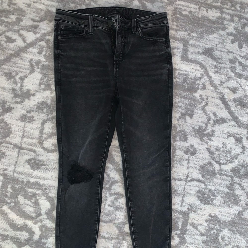Women’s Black American Eagle Jeans Size 10 Short
